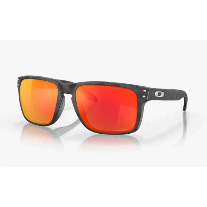 1. Ochelari De Soare Oakley Holbrook XL Matte Black Camoflauge Prizm Ruby Lens