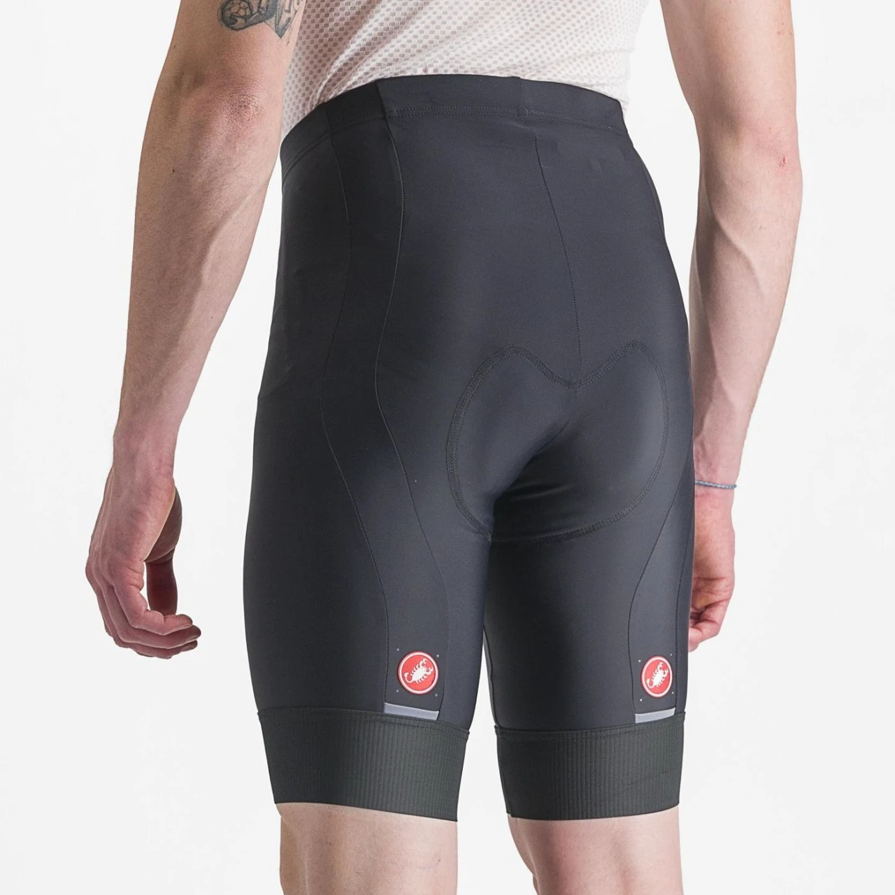 3. Pantaloni scurti Castelli Entrata 2, pentru barbati, negru, L