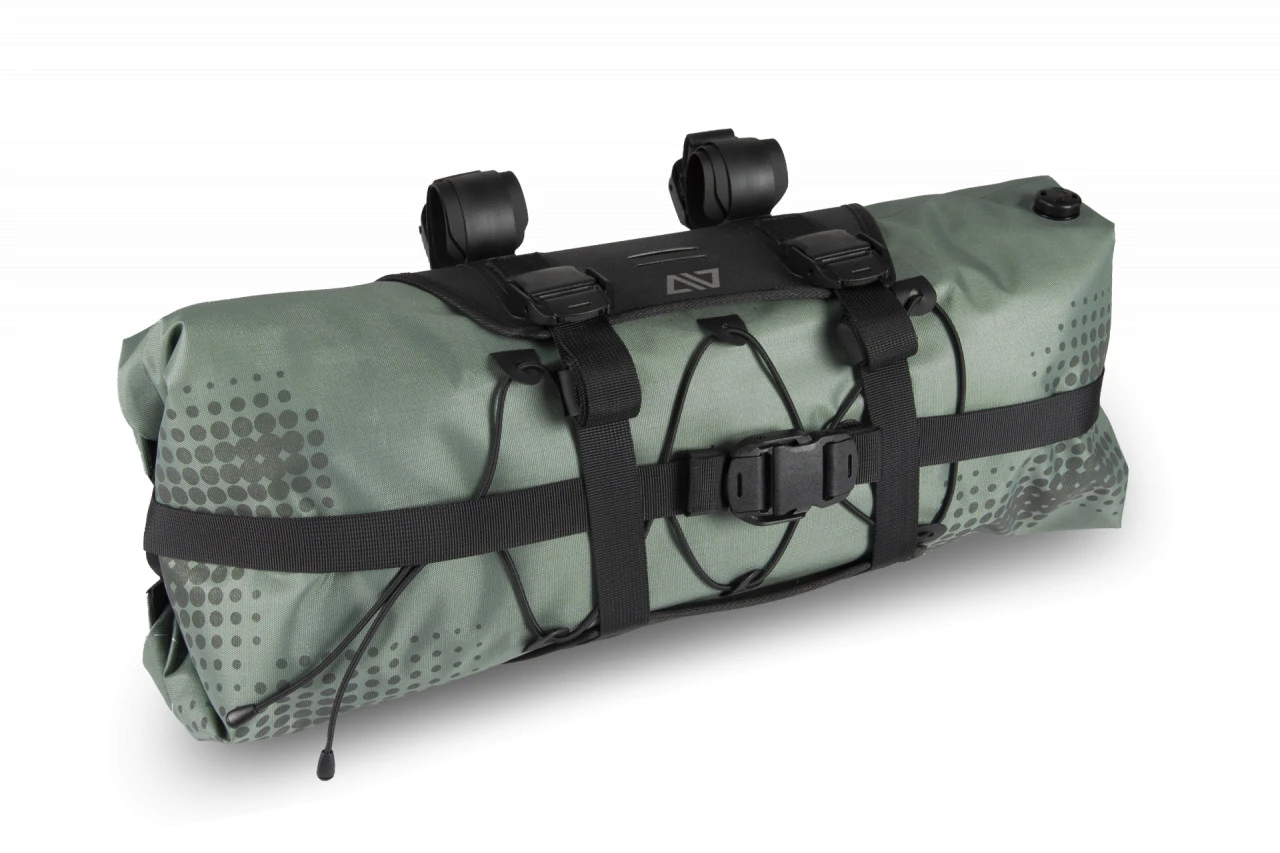 1. GEANTA ACID HANDLEBAR BAG PACK PRO 15 Negru/Verde