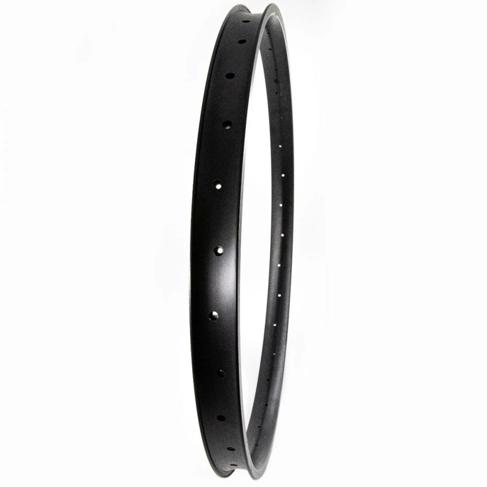 9. Roata Spate 27,5"(584x35) - 32H-Boost SXT 148x12 - 35 mm