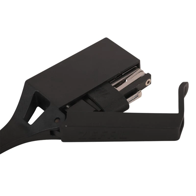 1. Multi-tool ZEFAL Afa 8 Plus - cutie inclusa