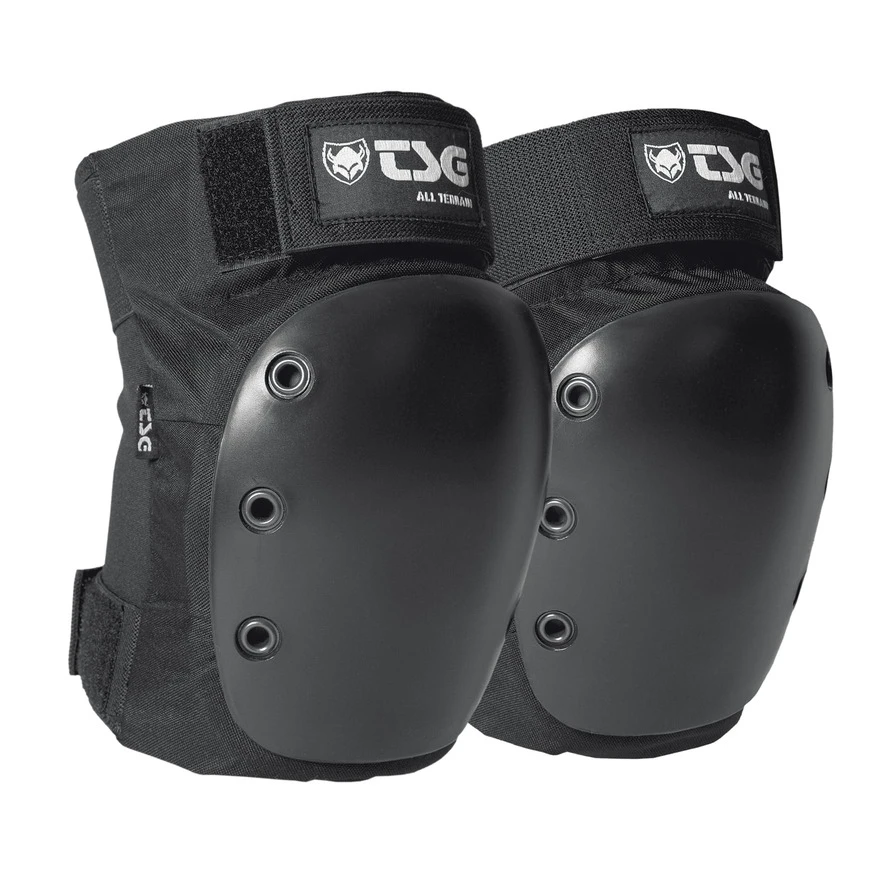 1. Genunchiere TSG All Terrain - Black M