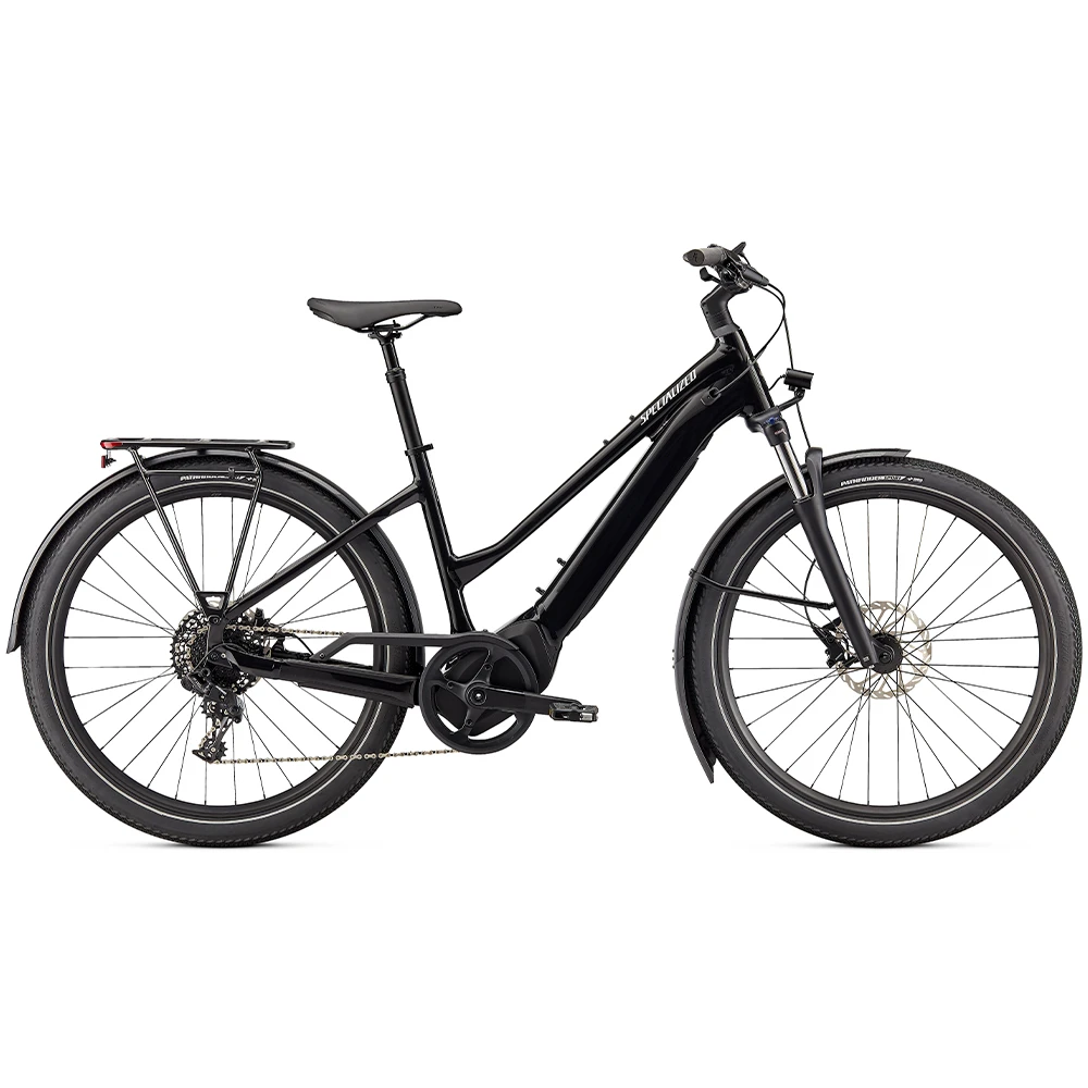 1. Bicicleta SPECIALIZED Turbo Vado 4.0 Step-Through - Cast Black/Silver Reflective L