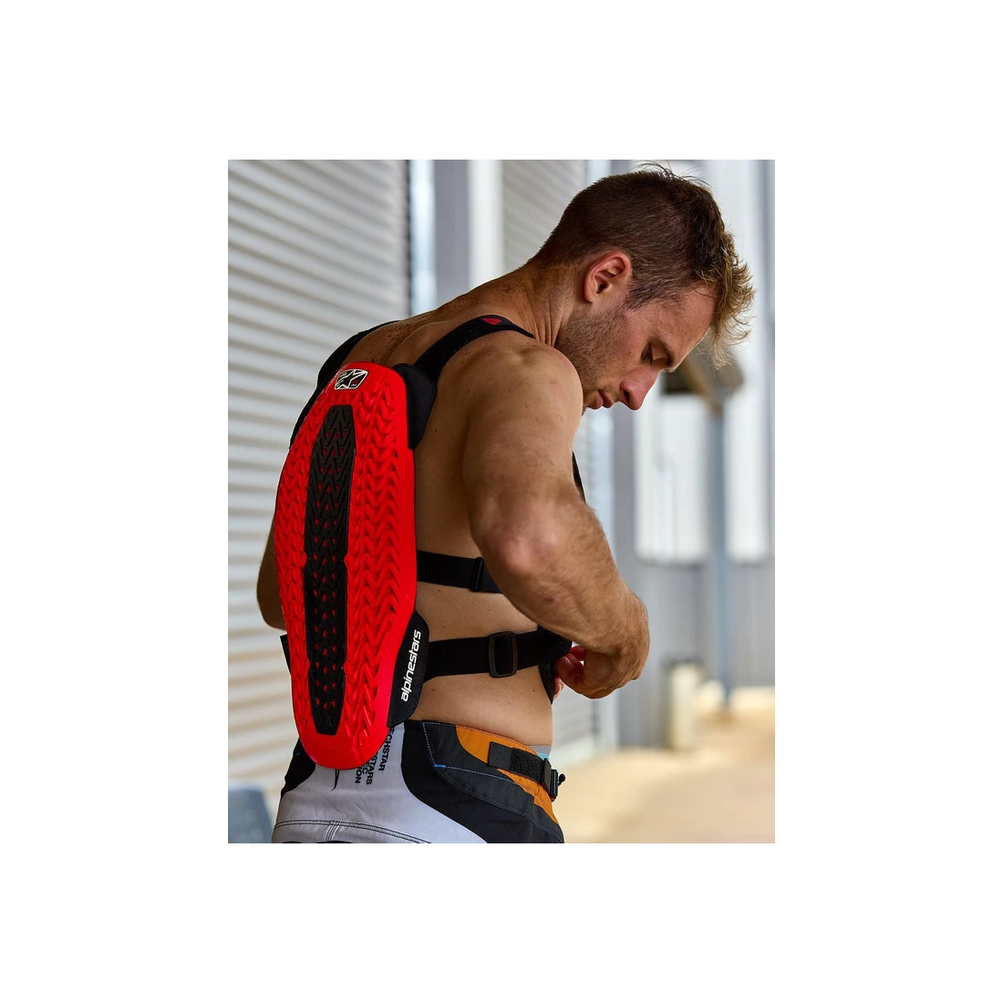 4. Armura Alpinestars A5 Plasma Chest Protector Black Red White M L M/L