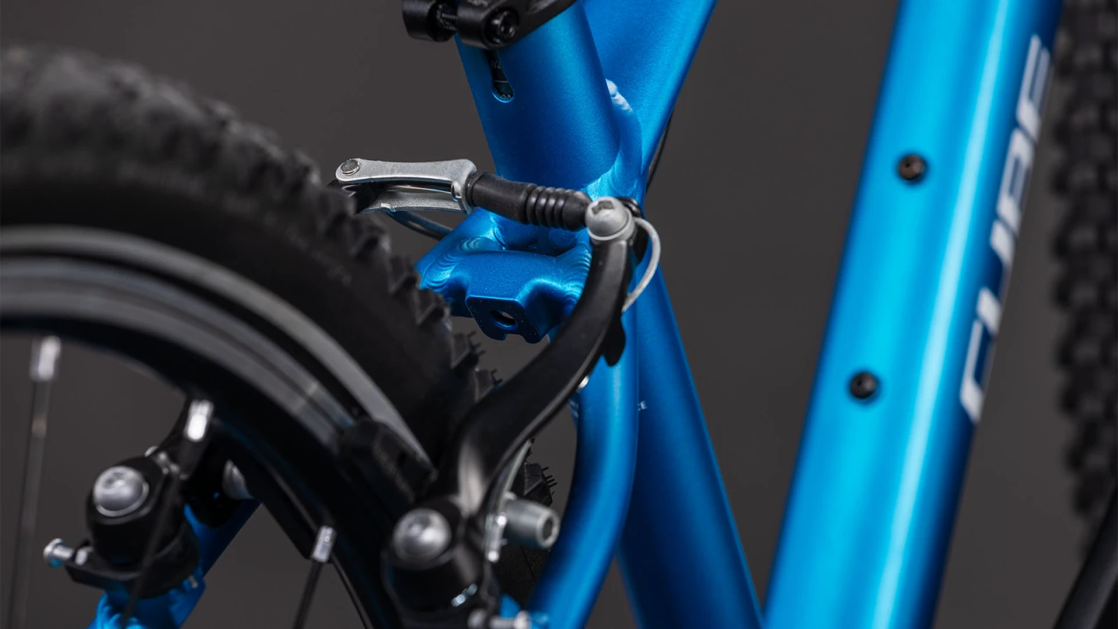 5. Bicicleta copii Cube Numove 200 TopasBlue Nebula, roti 20