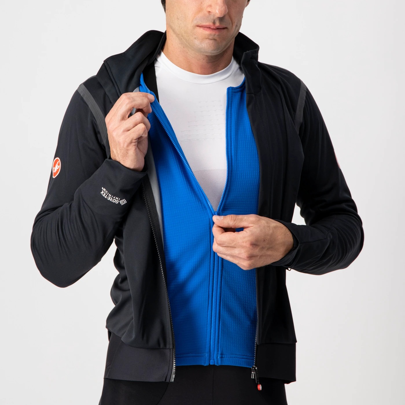 7. Jacheta Castelli Alpha RoS 2, Negru M M, Negru