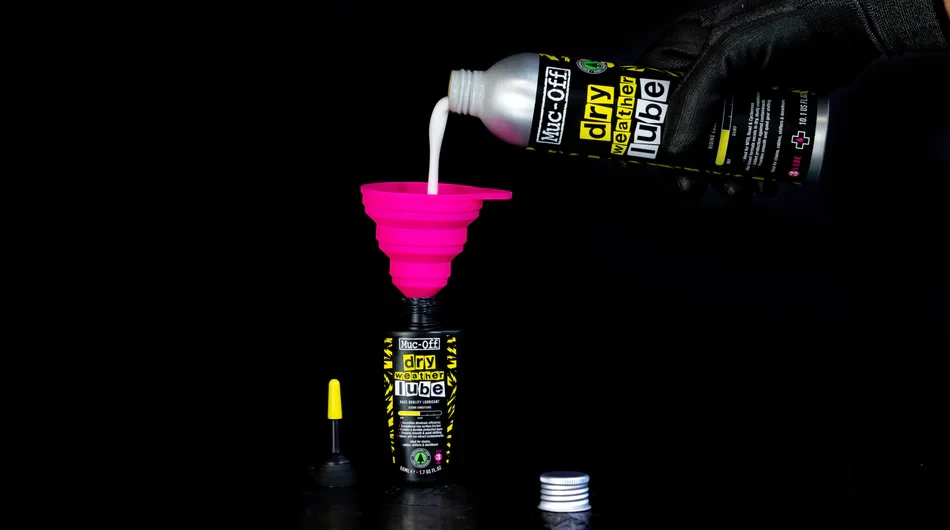 2. Lubrifiant Muc-Off Bicycle Wet Weather Lube 300ml