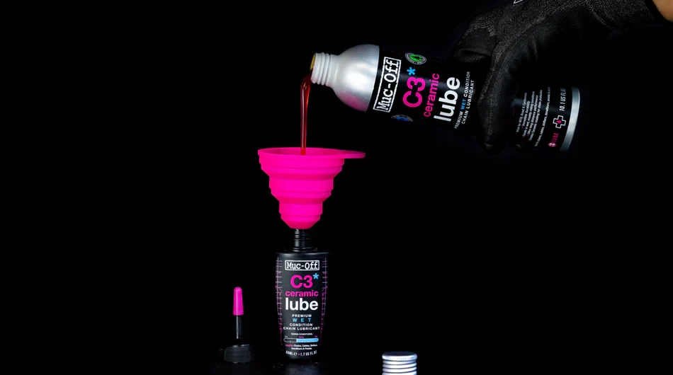 3. Lubrifiant Muc-Off C3 WET Ceramic Lube 300ml