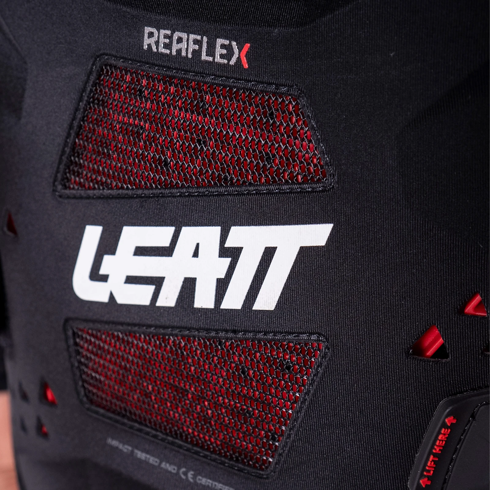 4. Protectie corp Leatt ReaFlex L - 172-178cm L, 172-178cm