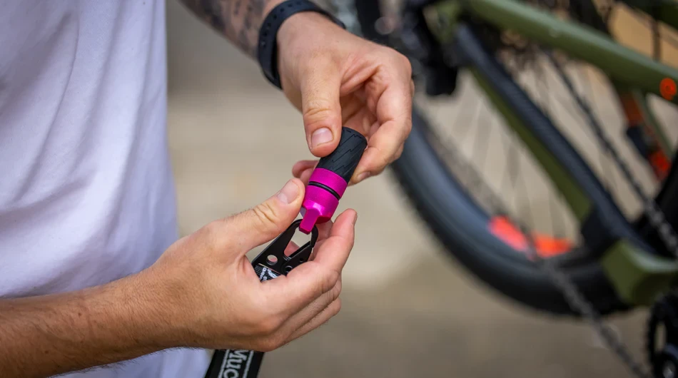 7. Unealta angrenaj Muc-Off eBike Dirvetrain Tool