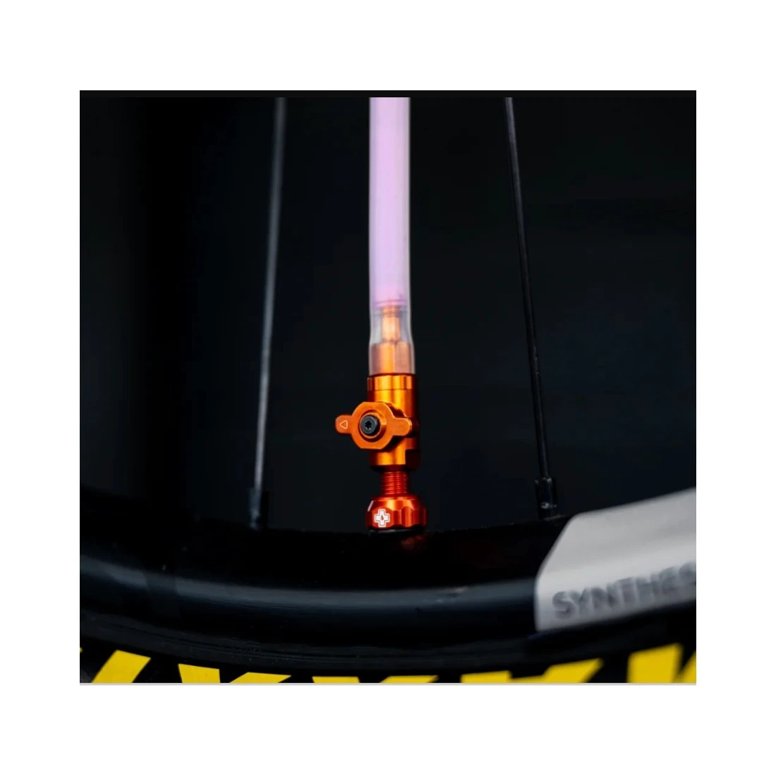 4. Valve tubeless Muc-Off Big Bore Hybrid 45mm (L), Iridescent 45mm, Iridiscent