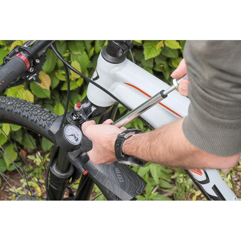 6. Pompa Suspensii ZEFAL Z Shock - Black/Silver