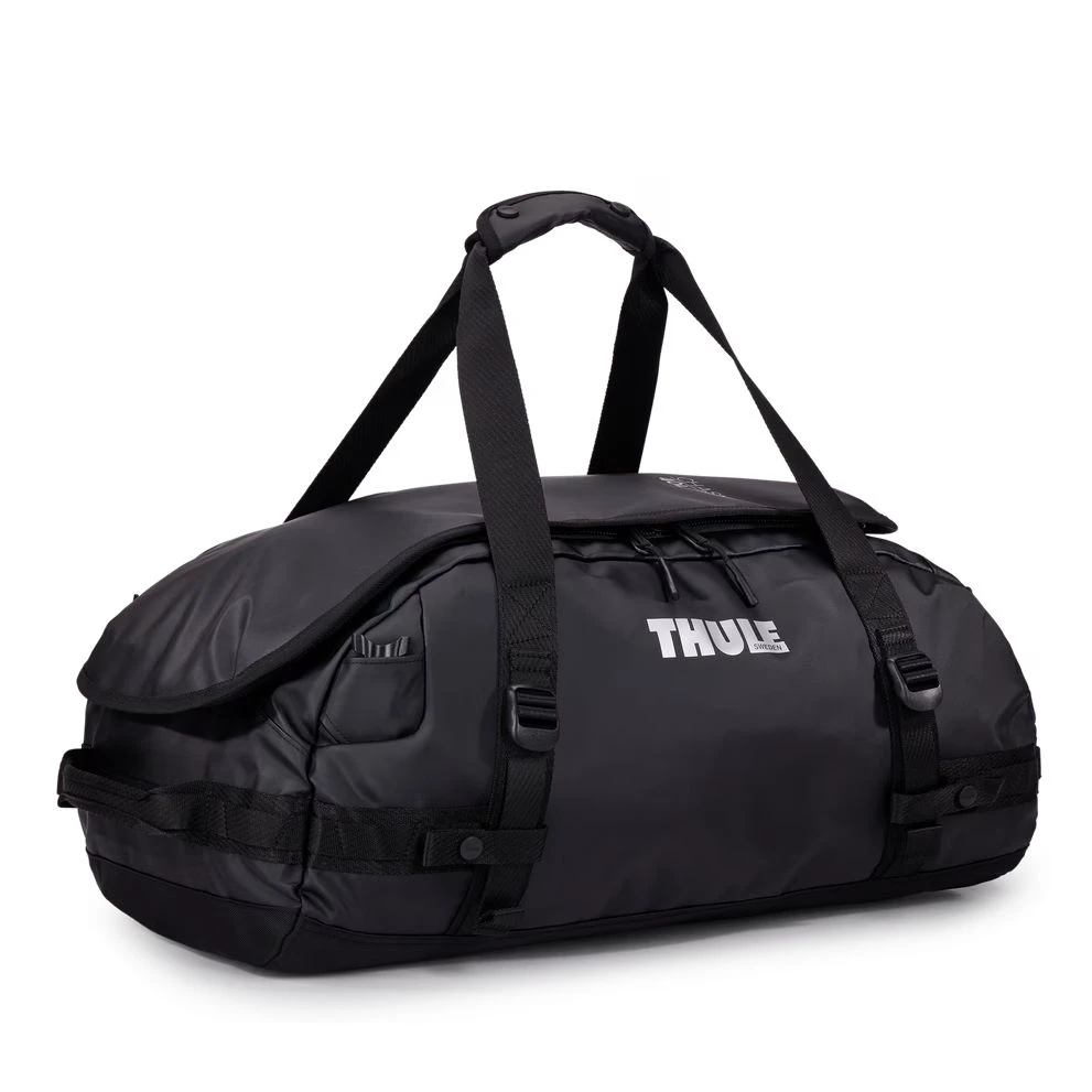 1. Geanta voiaj THULE Chasm 40L - Black