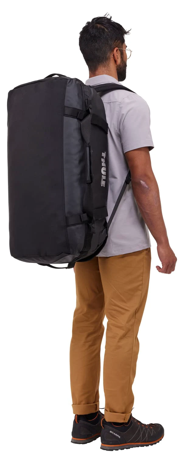 2. Geanta voiaj THULE Chasm 70L - Black
