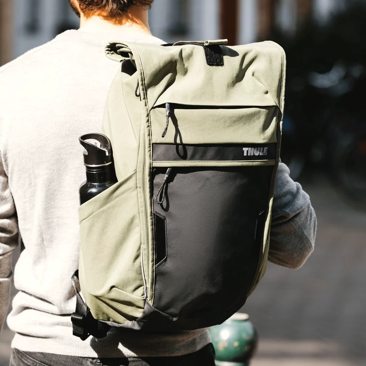 8. Rucsac THULE Paramount Commuter 28L - Soft Green