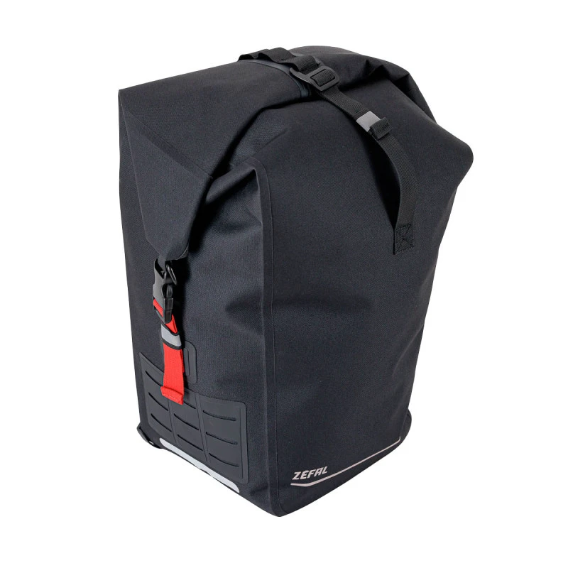 8. Geanta Portbagaj ZEFAL Z Traveler S30