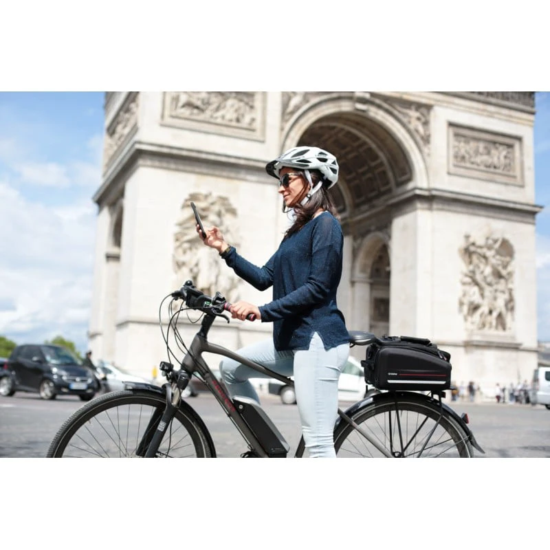 3. Geanta portbagaj ZEFAL Z Traveller 80