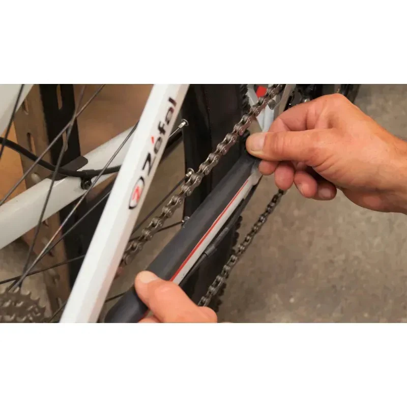 4. Banda Protectie Cadru Bicicleta ZEFAL Armor Tape (25 mm x 1m)