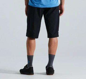 6. Pantaloni Scurti Ciclism SPECIALIZED Men's Trail - Black 32