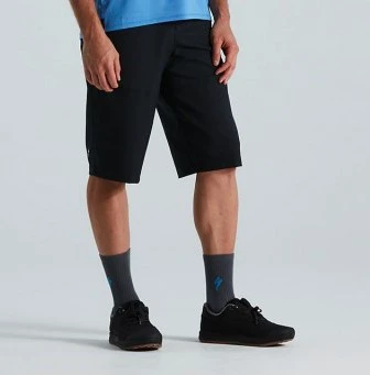 5. Pantaloni Scurti Ciclism SPECIALIZED Men's Trail - Black 32