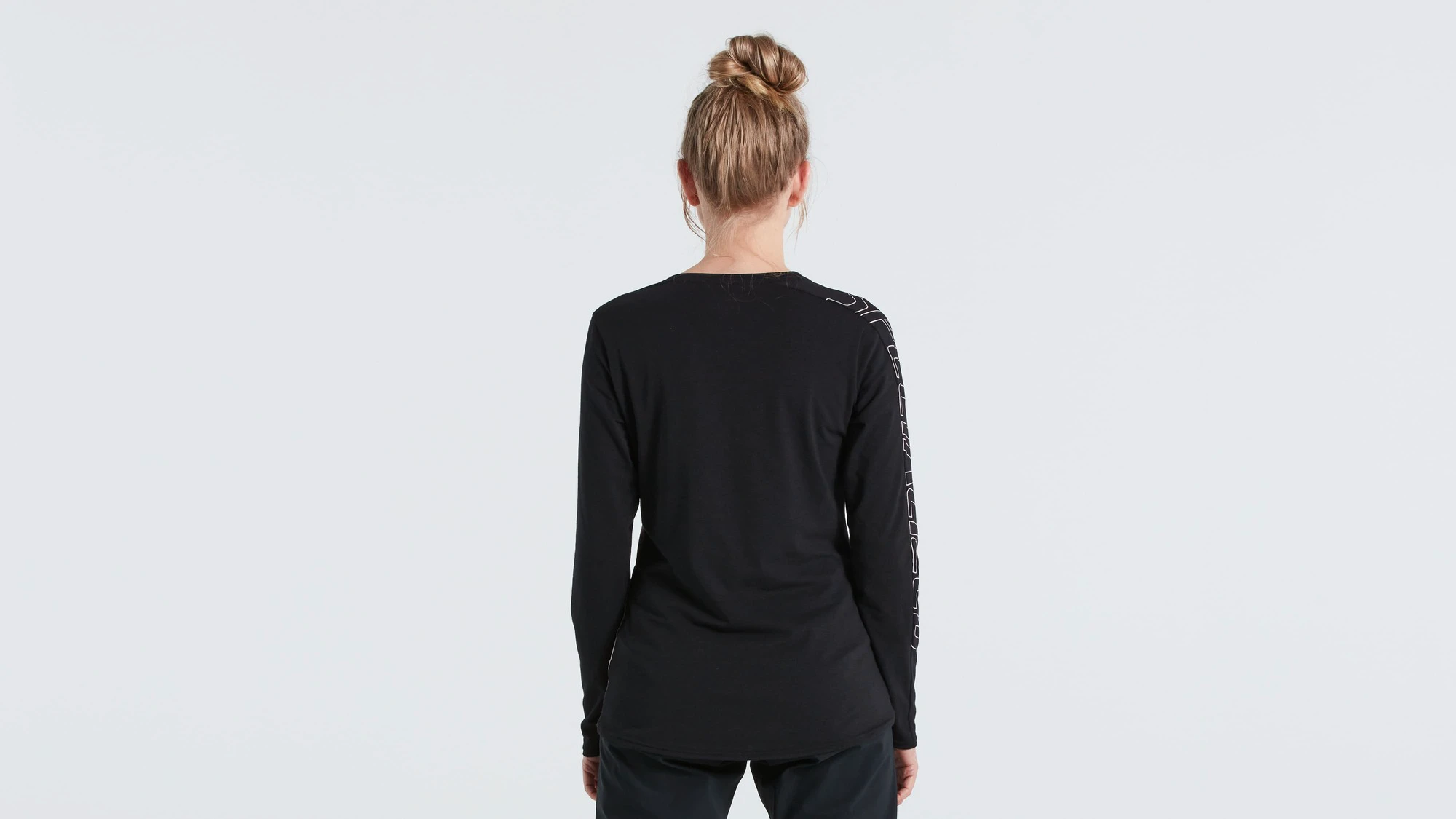 2. Tricou Ciclism SPECIALIZED Women's Altered Trail (L/S) - Blush XS