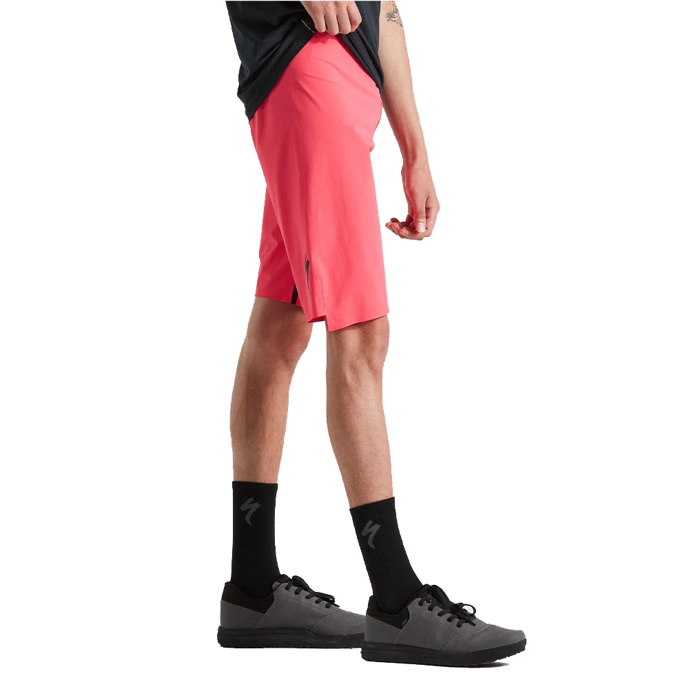 1. Pantaloni Scurti Ciclism SPECIALIZED Men's Trail Air - Imperial Red 34