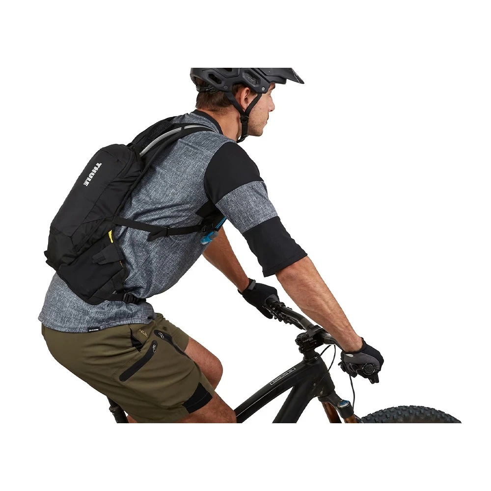 8. Rucsac hidratare THULE Vital 3L - Black