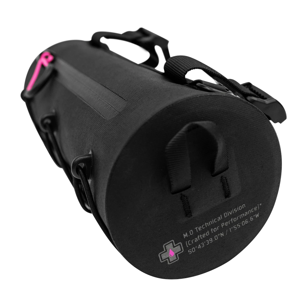 4. Geanta ghidon Muc-Off Explorer Bar Bag 2.4L