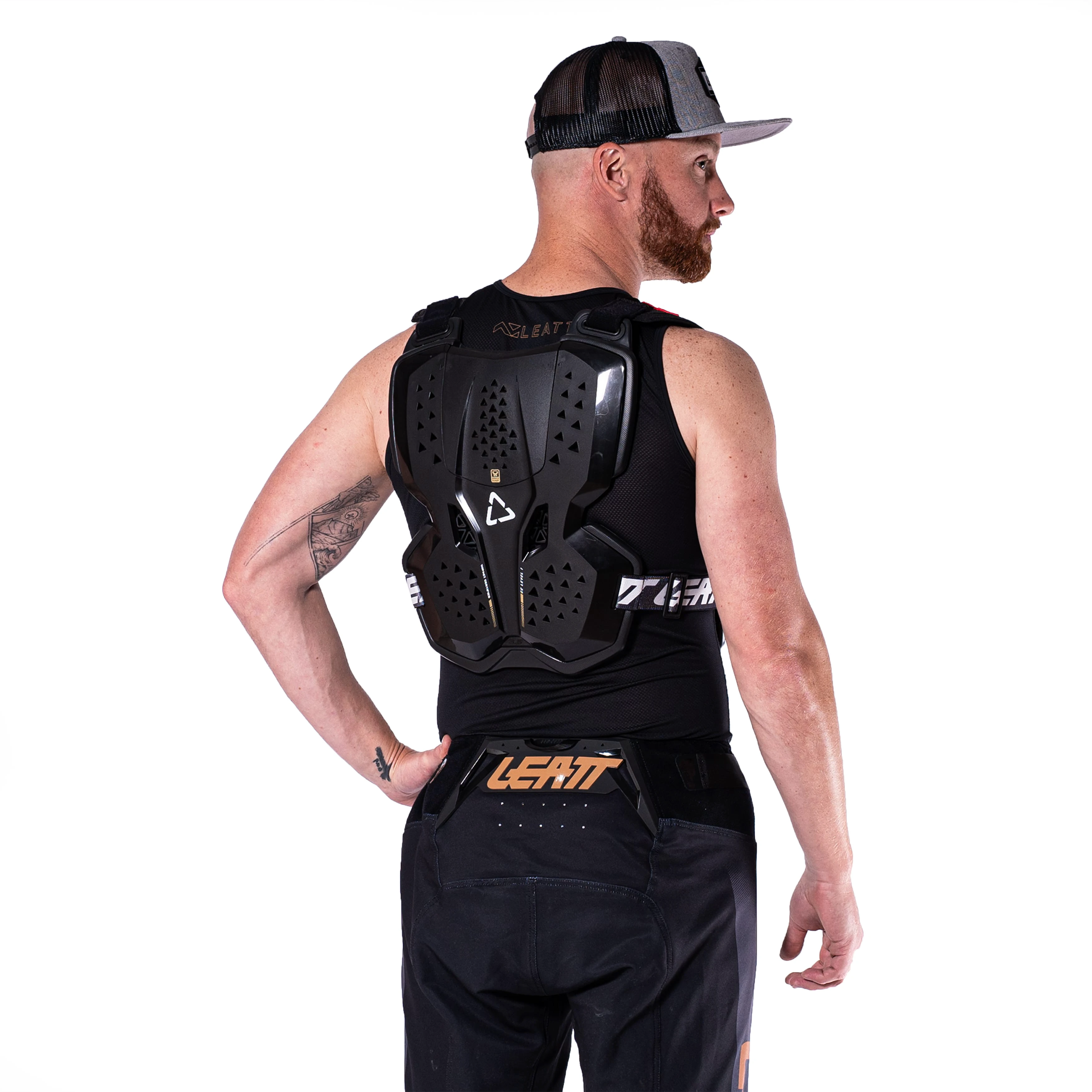 8. Protectie piept Leatt Chest Protector 3.5 Black S-XL