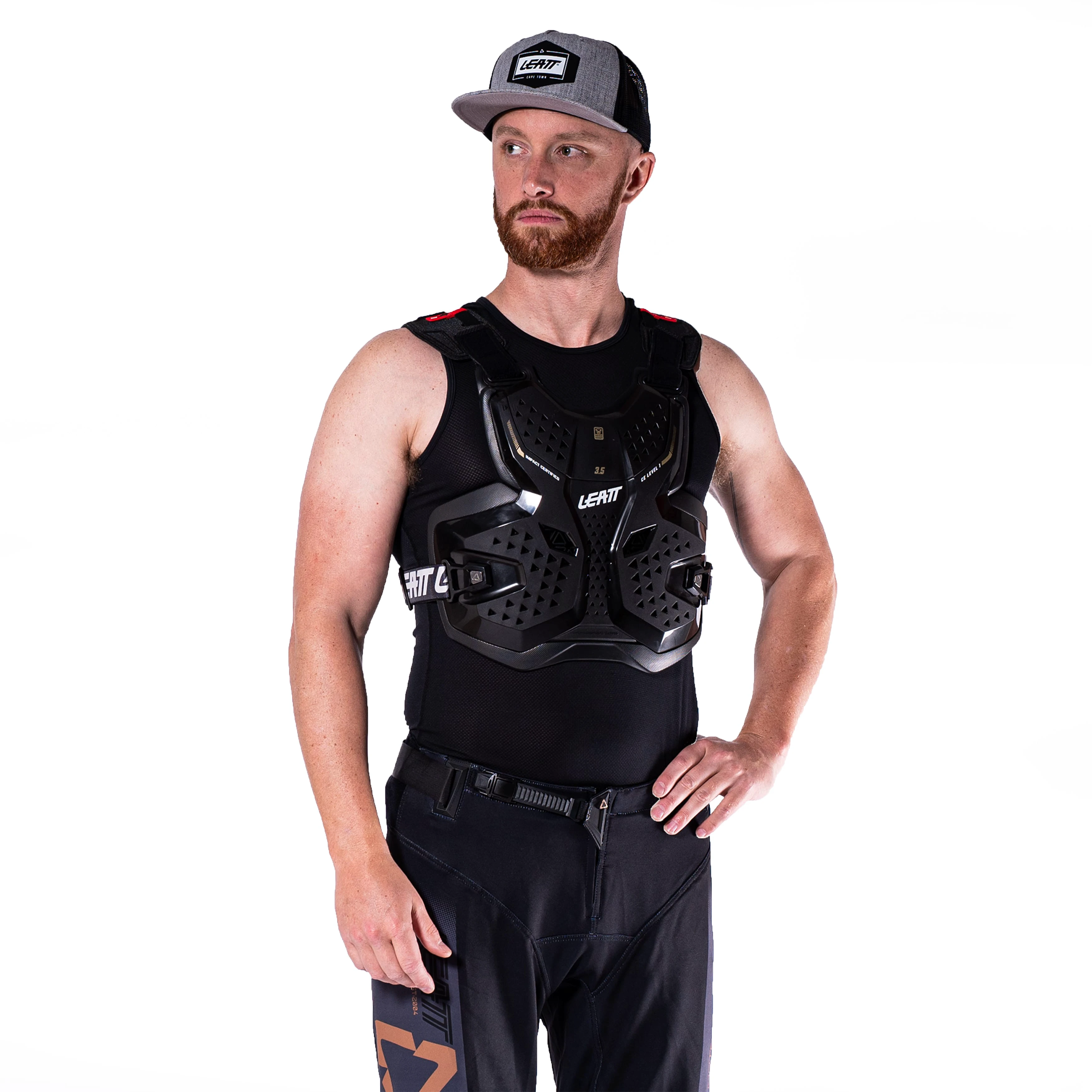 9. Protectie piept Leatt Chest Protector 3.5 Black S-XL