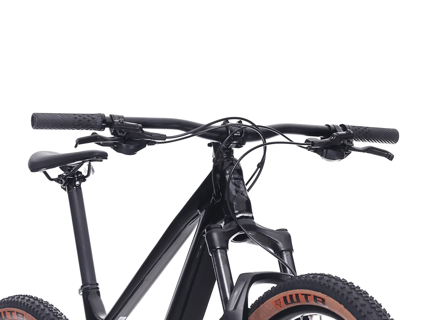 7. Bicicleta Rock Machine Blizz Cr 20 29 Gloss Basalt Black 47cm - (L)