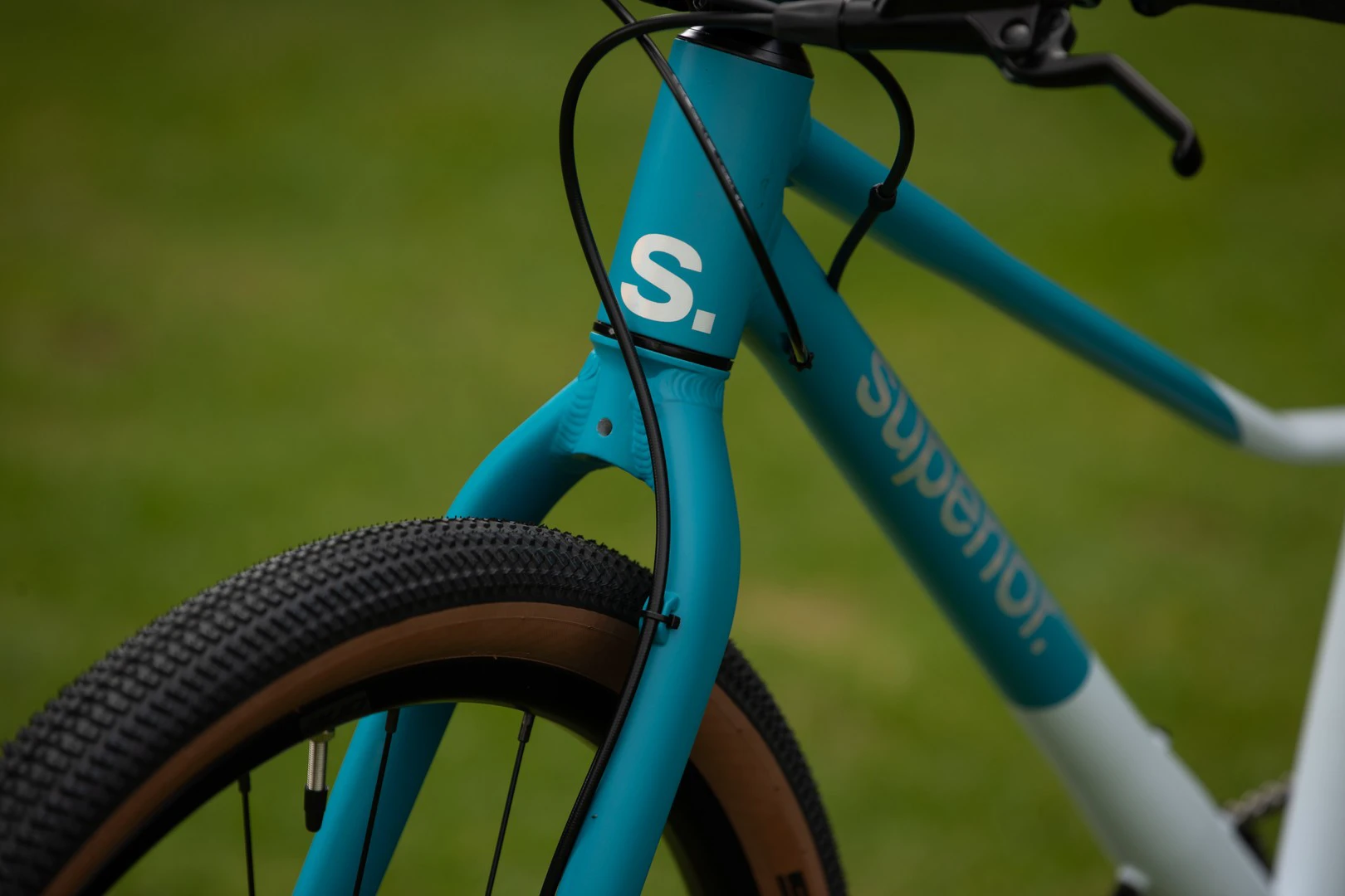4. Bicicleta Superior F.L.Y. 24 24 Matte Teal