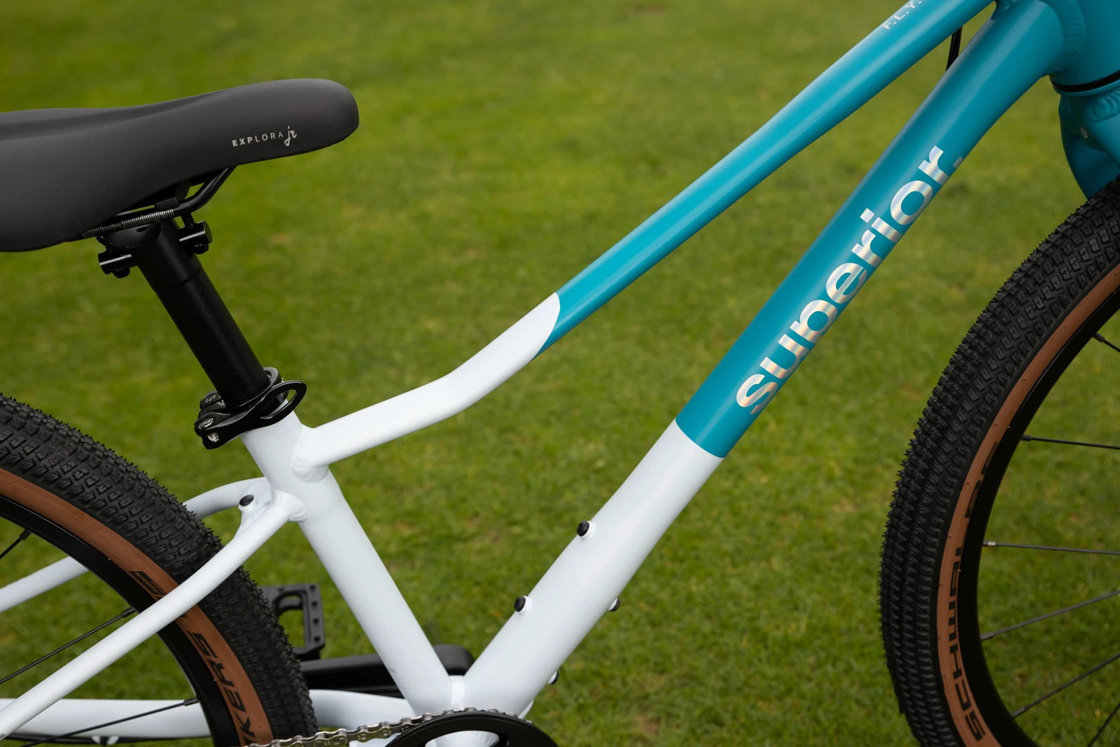 7. Bicicleta Superior F.L.Y. 24 24 Matte Teal