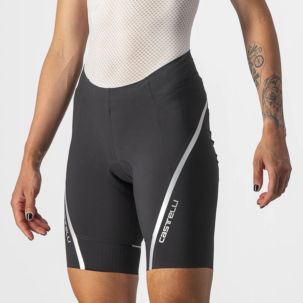 4. Pantaloni scurti Castelli Velocissima 3, pentru femei, negru/argintiu, XS