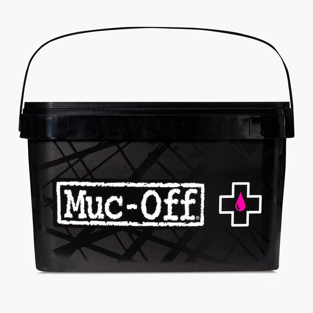 2. Kit Muc-off pentru curatare biciclete 8 in 1