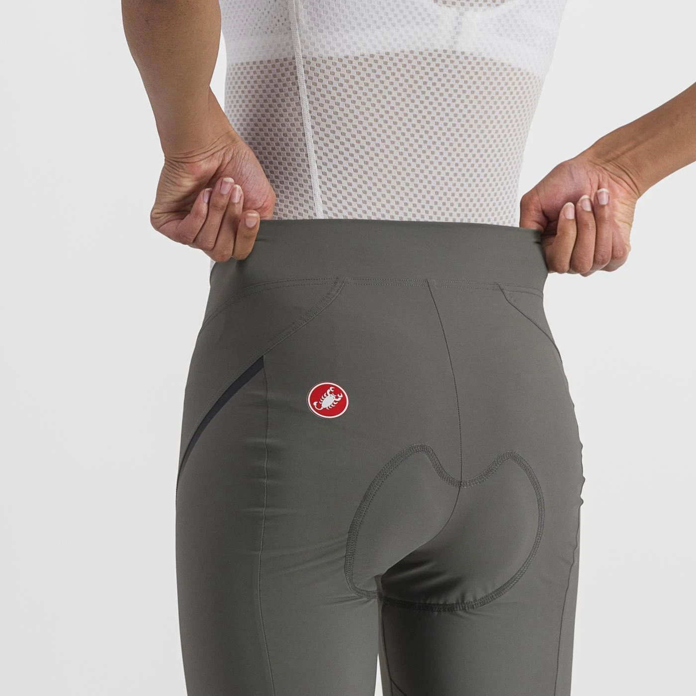 5. Pantaloni trei sferturi Castelli Velocissima 3, de dama, Gri/Antracit, S