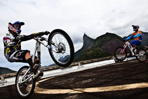 Surmont Gravity Jam 2010 - Un musafir nesperat din World Cup!