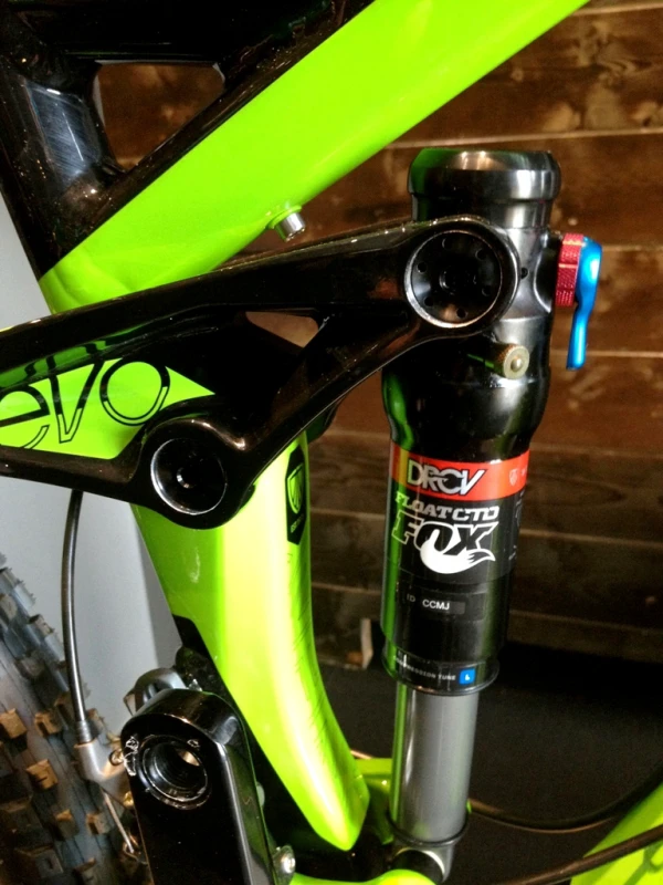 Trufandale midseason: gama Trek Gravity 2013