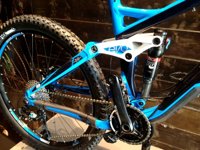 Trufandale midseason: gama Trek Gravity 2013