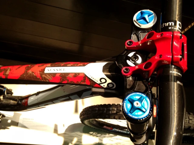Trufandale midseason: gama Trek Gravity 2013