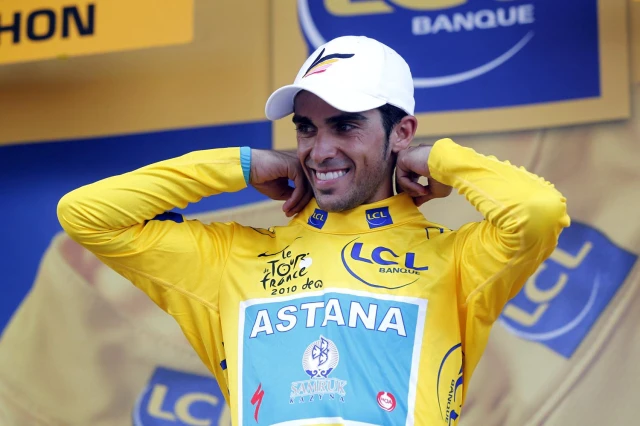 Povestea tricourilor distinctive în ciclismul de şosea