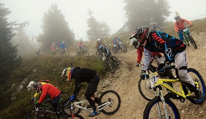 Avalanche - On The Rocks 2014