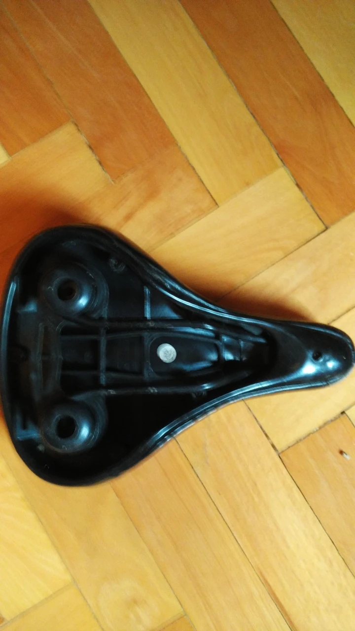 1. Sa bicicleta tehnologie GEL
