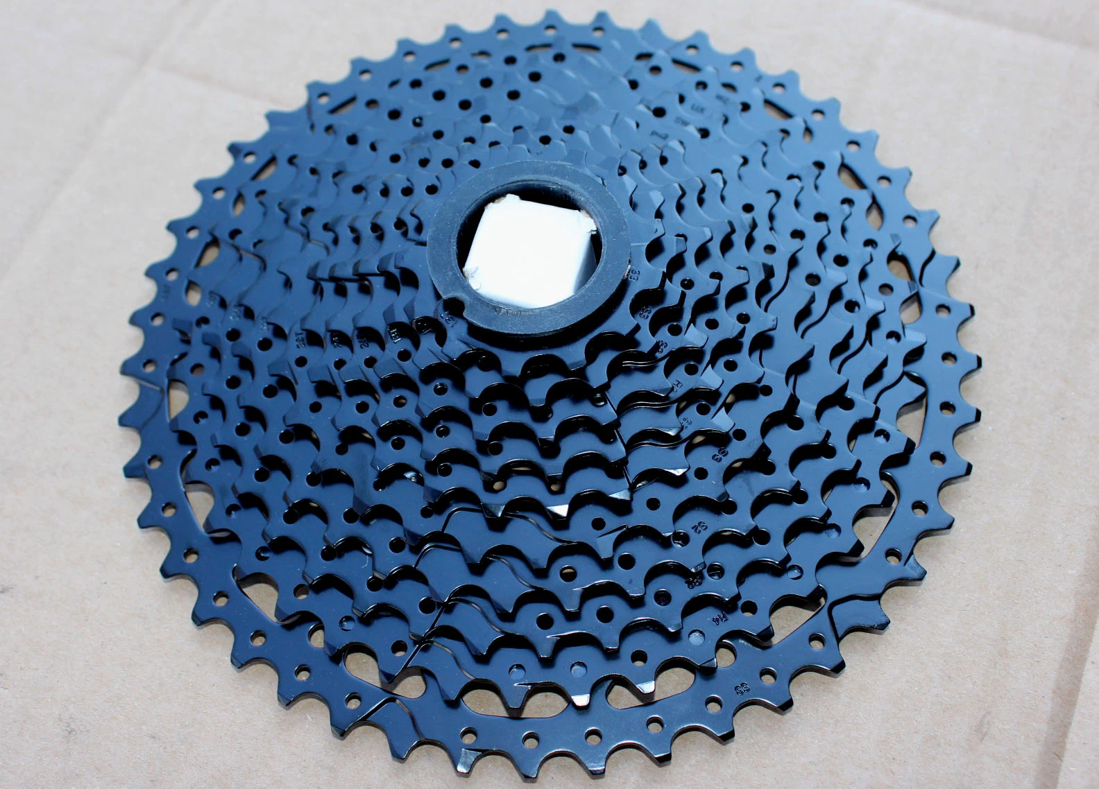 1. SunRace MS8 11vit. 11-46t. caseta MTB - negru