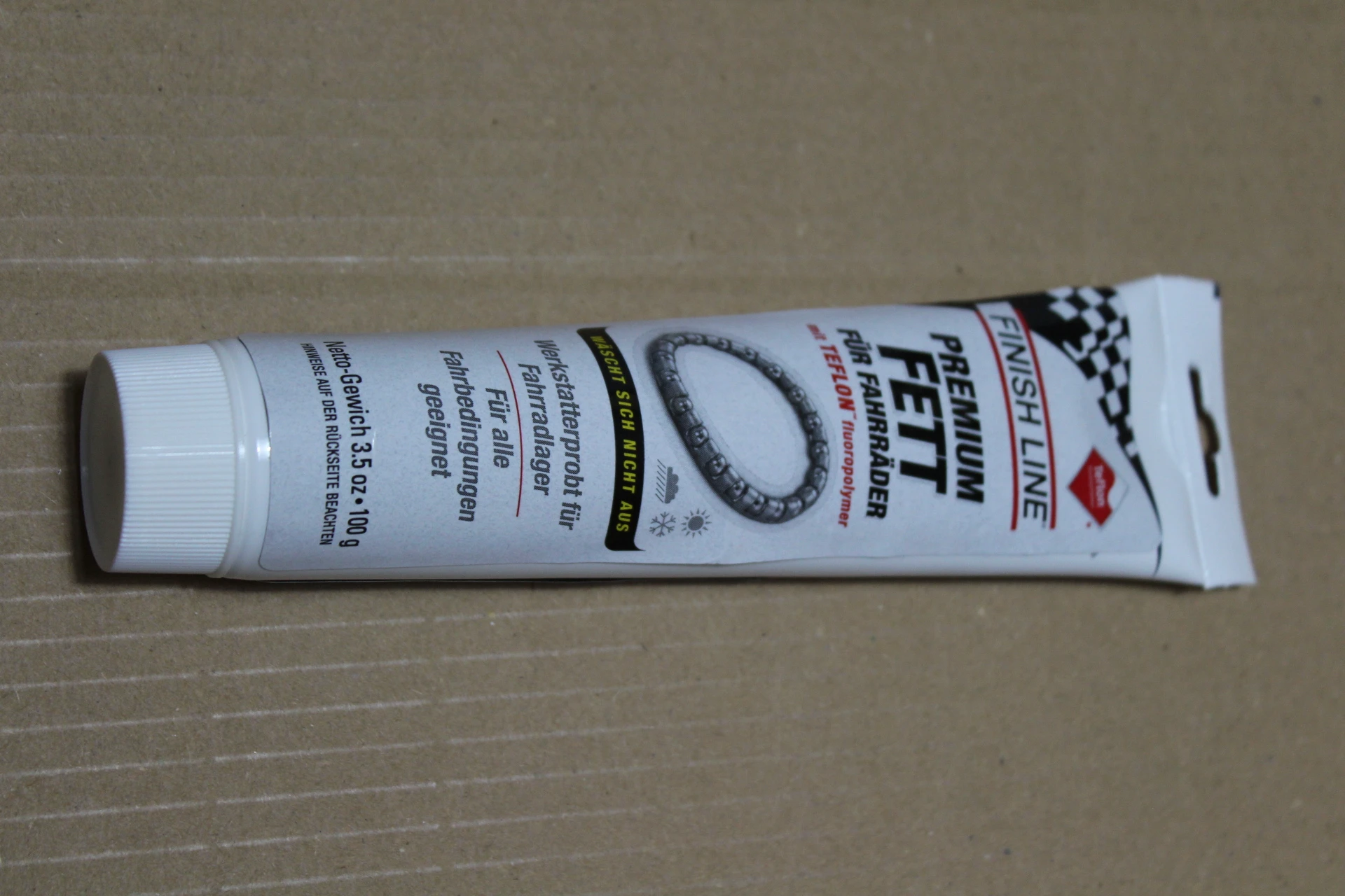 1. Finish Line Teflon vaselina - 100g