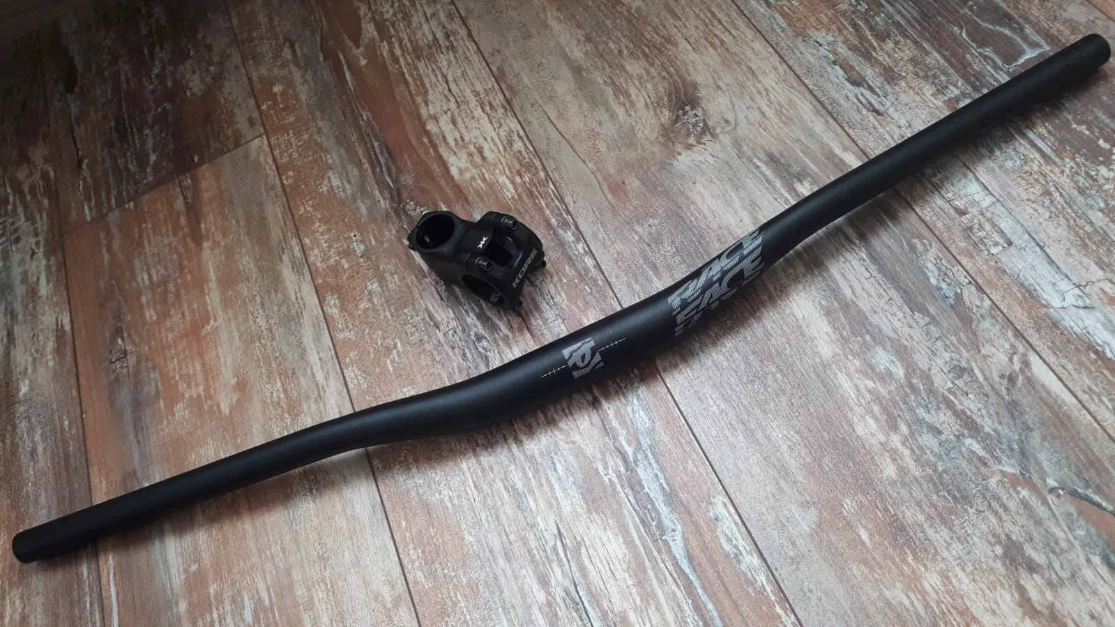 1. Ghidon RaceFace Chester 2019 rise: 10mm