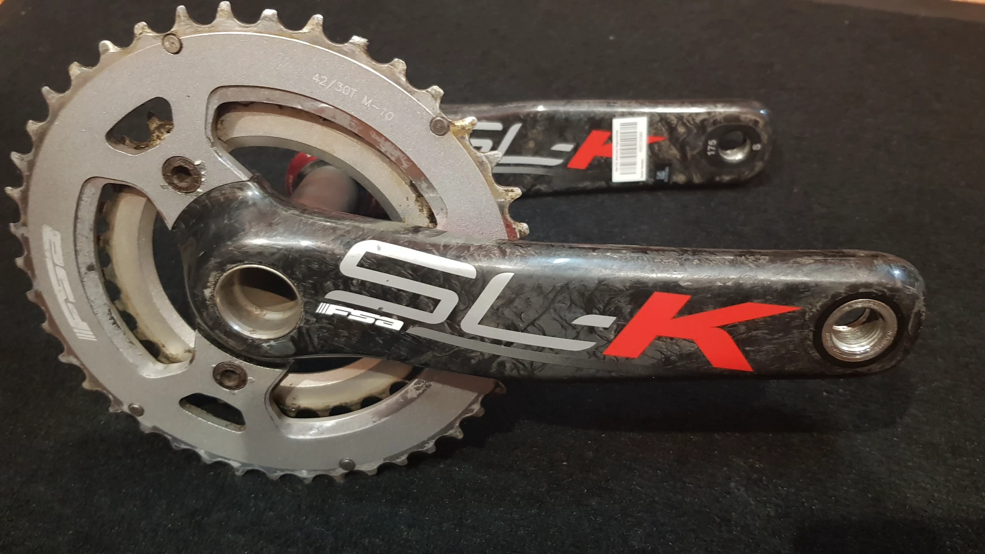 4. Angrenaj carbon FSA SL K 386 rultmenti pressfit ceramici