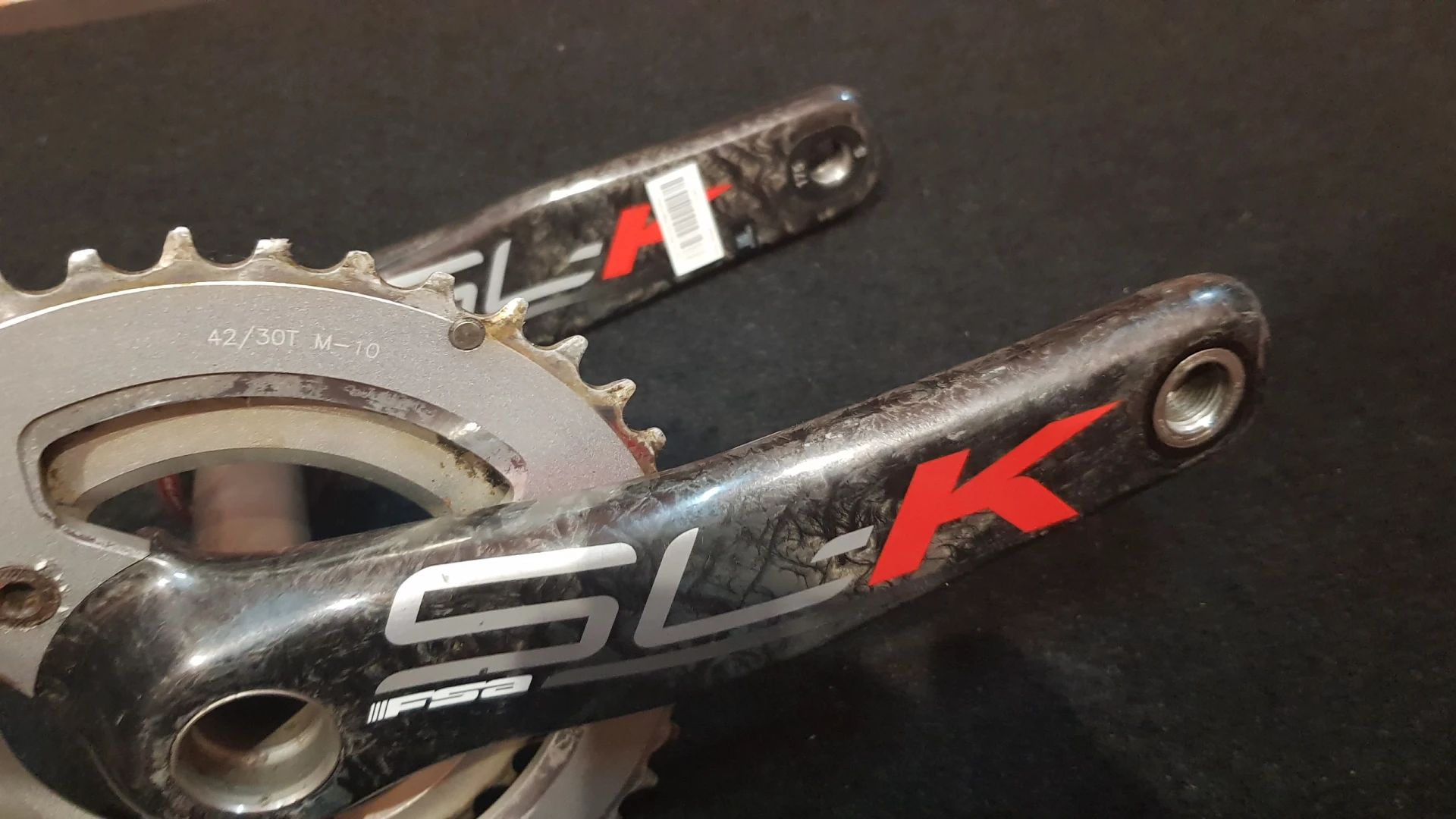3. Angrenaj carbon FSA SL K 386 rultmenti pressfit ceramici