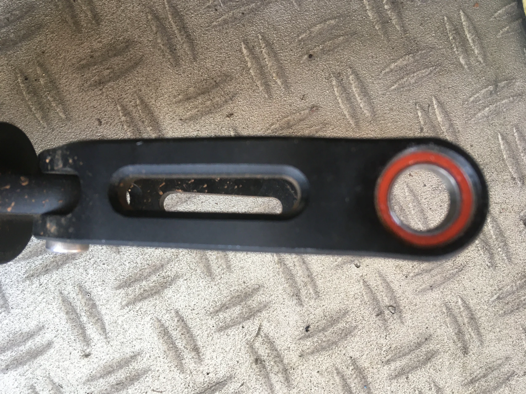 1. Yoke Specialized