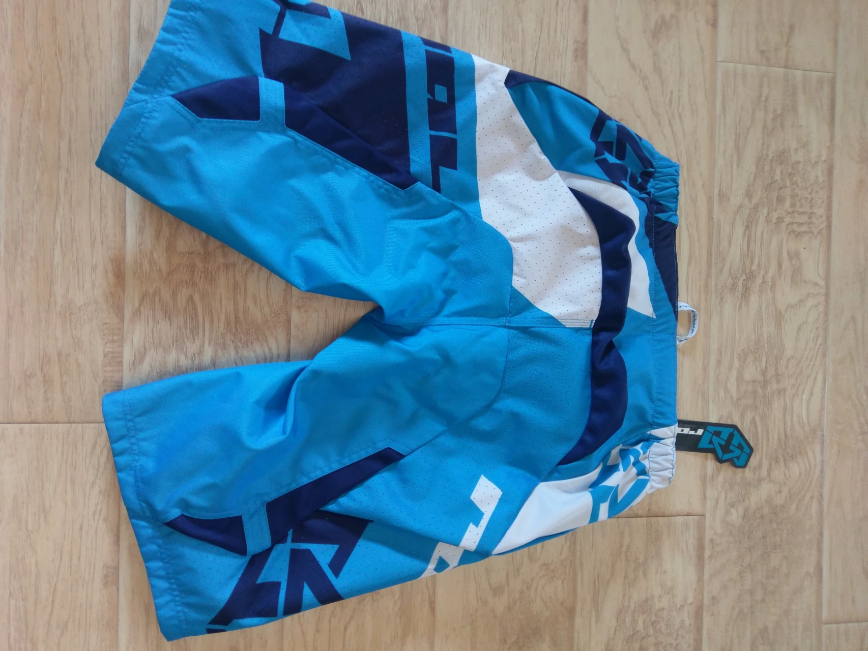2. Pantaloni Downhill/ Enduro Royal Racing Victory Race Short Blue Navy